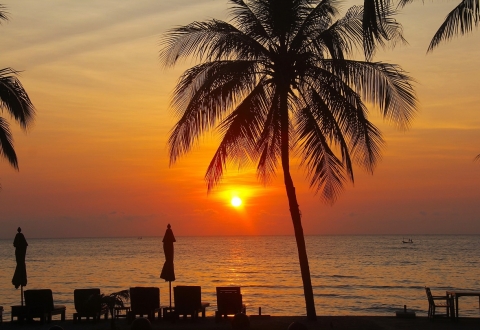 resort-956829_1280