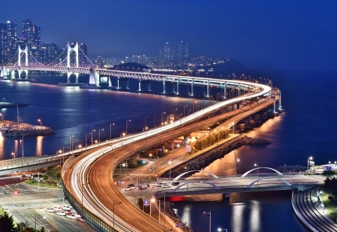busan-night-scene-1747130_1280