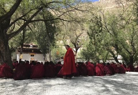 24 - monks chant
