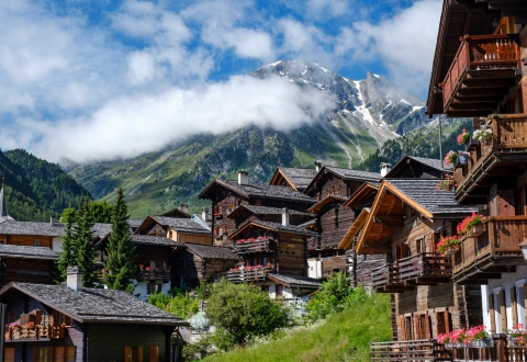 Grimentz, Switzerland_patrick-robert-doyle-eb8dmXNOGP4-unsplash